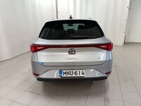 SEAT Leon Sportstourer vaihtoauto