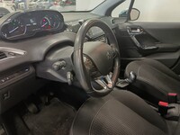 Peugeot 208 vaihtoauto