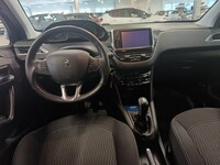 Peugeot 208 vaihtoauto