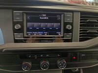 Volkswagen Caravelle vaihtoauto