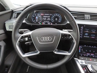 Audi Q8 e-tron vaihtoauto