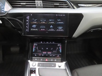 Audi Q8 e-tron vaihtoauto