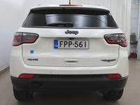 Jeep Compass vaihtoauto