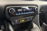 Mazda Mazda2 Hybrid vaihtoauto