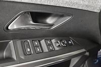 Peugeot E-3008 vaihtoauto