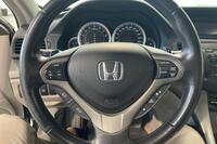 Honda Accord vaihtoauto