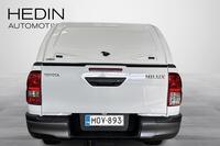 Toyota Hilux vaihtoauto