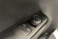 Ford Transit Courier vaihtoauto