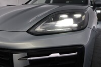 Porsche Cayenne vaihtoauto