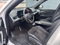 BMW iX1 vaihtoauto