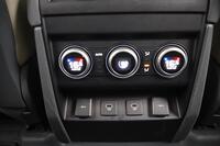 Land Rover Defender vaihtoauto