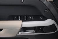 Land Rover Defender vaihtoauto