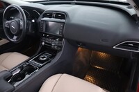 Jaguar XE vaihtoauto