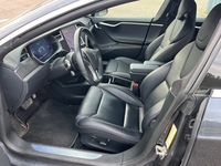 Tesla Model S vaihtoauto