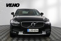 Volvo V90 Cross Country vaihtoauto