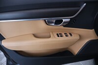 Volvo V90 Cross Country vaihtoauto