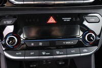 Hyundai IONIQ plug-in vaihtoauto