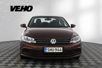 Volkswagen Jetta vaihtoauto