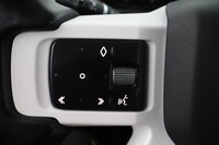 Land Rover Defender vaihtoauto