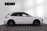 Porsche Cayenne vaihtoauto