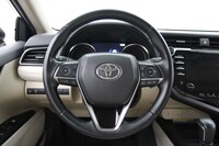 Toyota Camry vaihtoauto