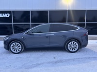 Tesla Model X vaihtoauto