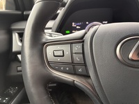 Lexus UX vaihtoauto