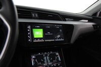Audi Q8 e-tron vaihtoauto