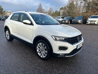 Volkswagen T-Roc vaihtoauto