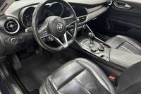 Alfa Romeo Giulia vaihtoauto