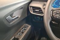 Ford Tourneo Courier vaihtoauto