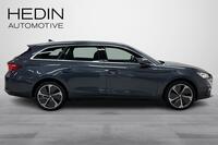 SEAT Leon Sportstourer vaihtoauto