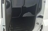 Ford Transit Courier vaihtoauto