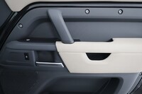 Land Rover Defender vaihtoauto