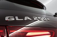 Mercedes-Benz GLA vaihtoauto