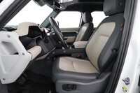 Land Rover Defender vaihtoauto