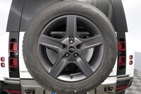 Land Rover Defender vaihtoauto