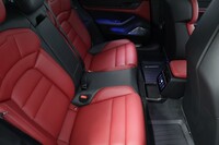 Porsche Taycan vaihtoauto