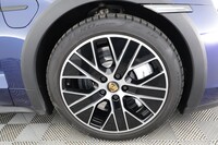 Porsche Taycan vaihtoauto
