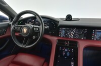 Porsche Taycan vaihtoauto