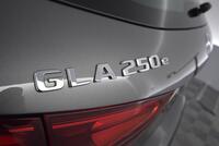 Mercedes-Benz GLA vaihtoauto