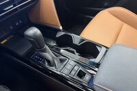 Toyota Camry vaihtoauto