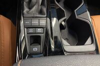 Toyota Camry vaihtoauto