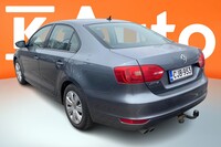 Volkswagen Jetta vaihtoauto