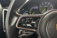 Porsche Cayenne vaihtoauto