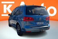 Volkswagen Touran vaihtoauto