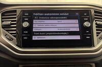 Volkswagen T-Roc vaihtoauto