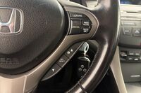Honda Accord vaihtoauto