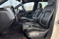 Porsche Cayenne vaihtoauto