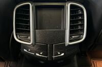Porsche Cayenne vaihtoauto